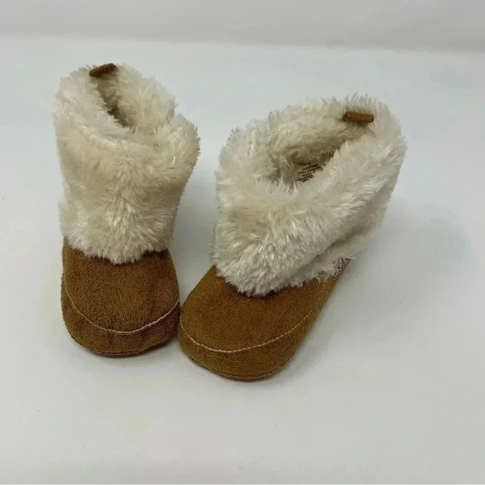 Rising Star Faux Sheepskin And Fur Boots Booties Crib Shoes Infants Size 3-6M